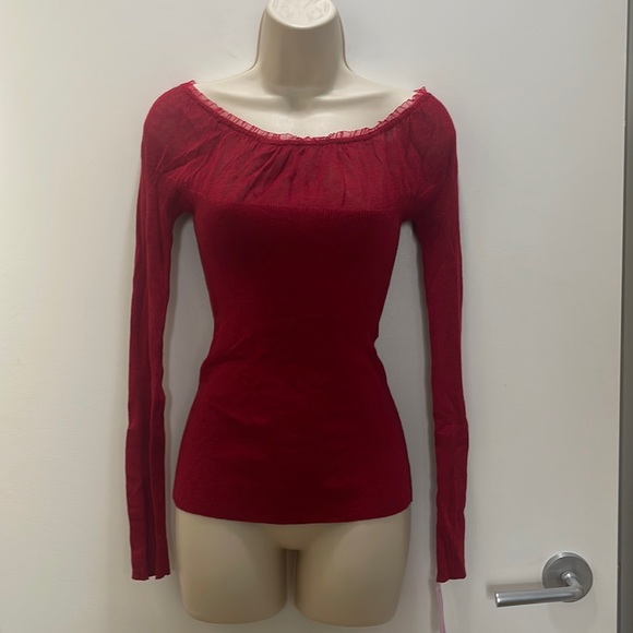 *NWT* Necessary Objects Scoop Neck Red Long Sleeve Sweater - Picture 2 of 8